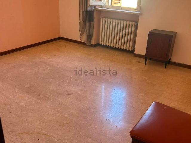 Appartamento in vendita a Foligno, Umbria
