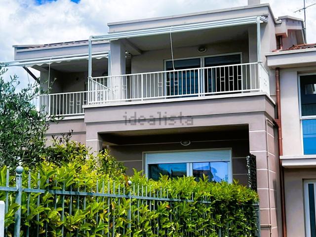 Attico in vendita a Follonica, Toscana