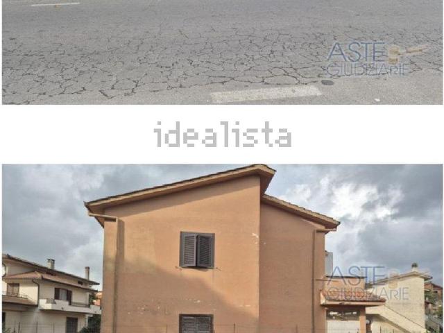 Appartamento in vendita a Vetralla, Lazio