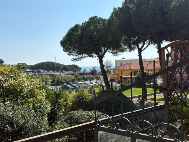 Appartamento in vendita a Andora, Liguria