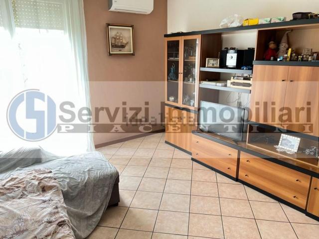 Appartamento in vendita a Carpaneto Piacentino, Reggio Emilia