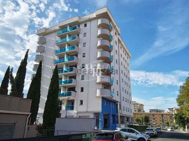 Appartamento in vendita a Quartiere Tribunale, Calabria