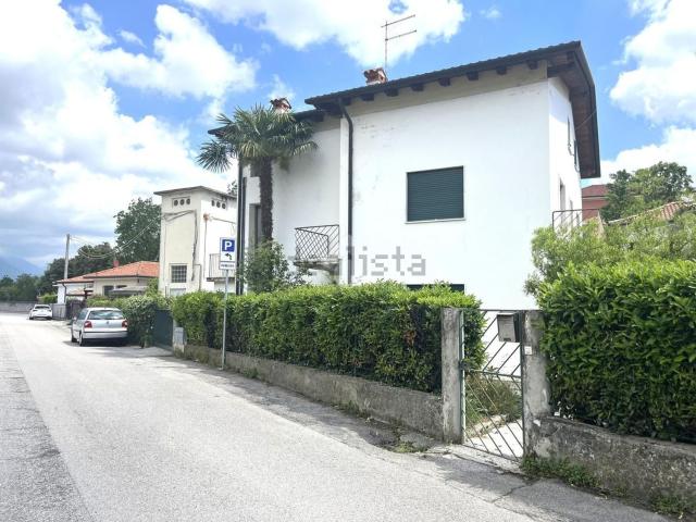 Appartamento in vendita a Angarano, Bassano Del Grappa