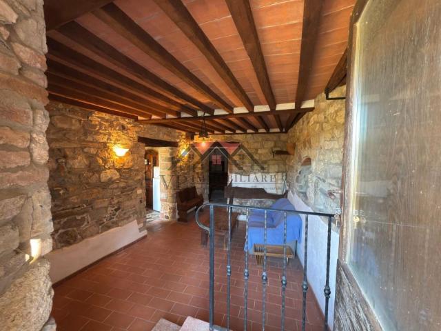 Appartamento in vendita a Montecerboli, Larderello