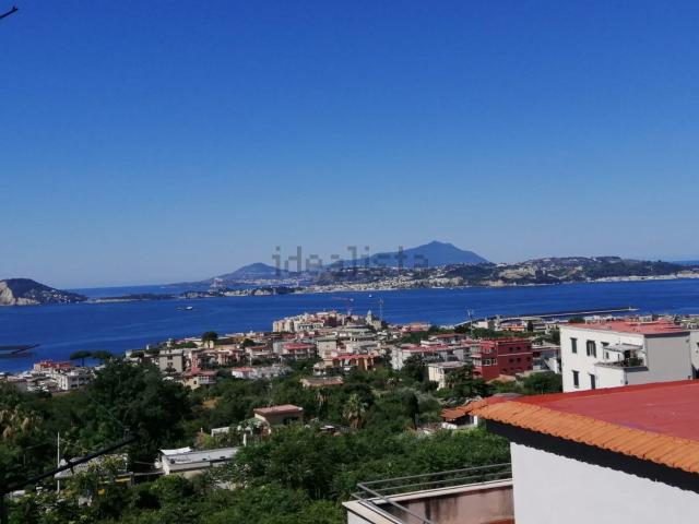 Appartamento in vendita a Pisciarelli, Pozzuoli
