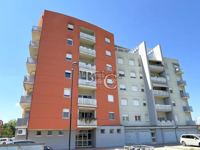Appartamento in vendita a Budrio, Reggio Emilia