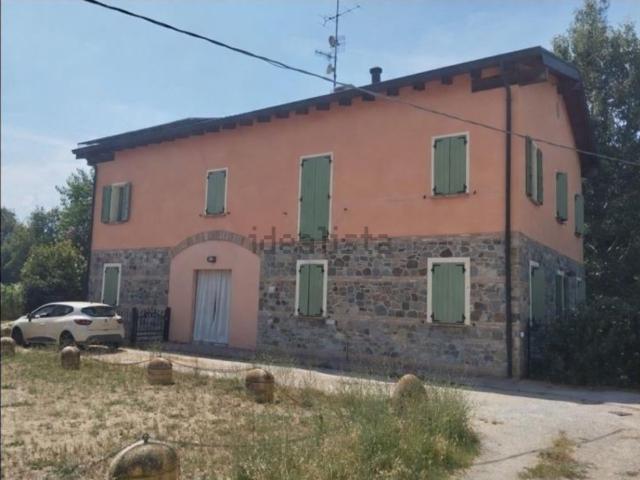 Appartamento in vendita a Colline Matildiche, Re