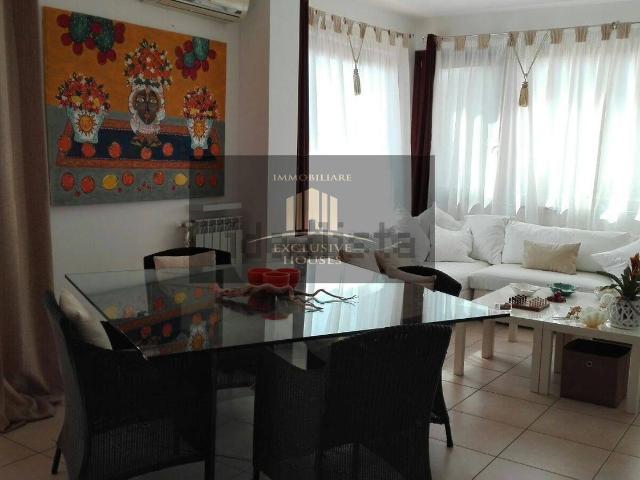 Appartamento in vendita a Taormina, Sicilia