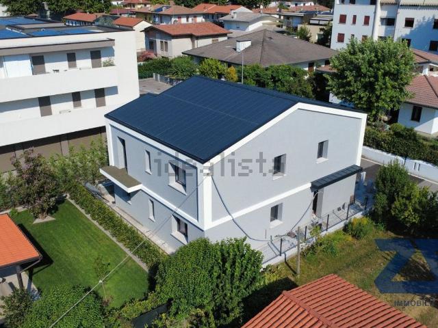 Appartamento in vendita a Castelfranco Veneto, Veneto