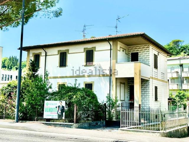 Appartamento in vendita a Spoleto, Umbria