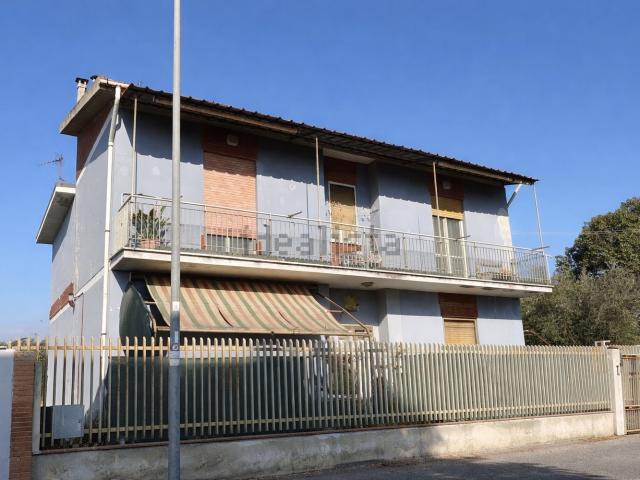 Appartamento in vendita a Pantanaccio, Latina