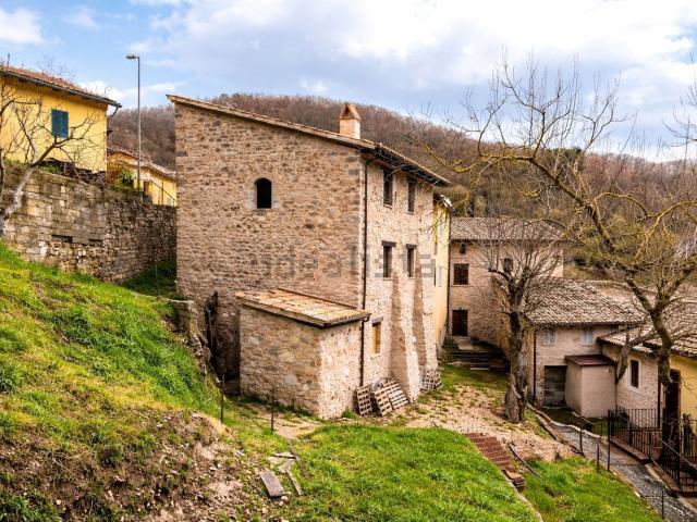 Appartamento in vendita a Foligno, Umbria