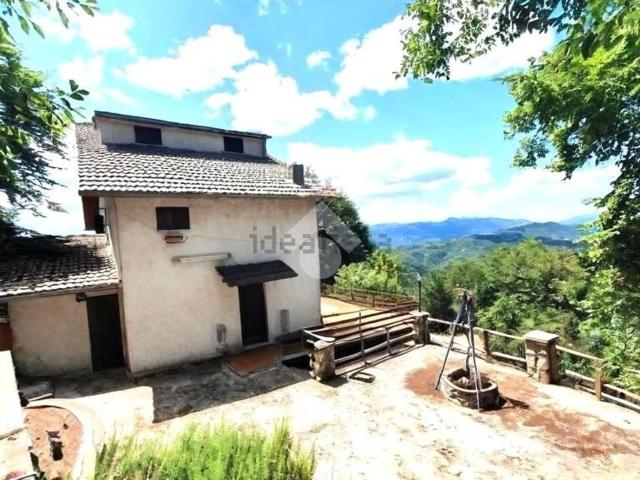 Appartamento in vendita a San Quirico, Serrone