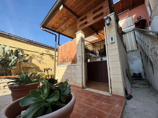 Appartamento in vendita a Puglia, Barletta-andria-trani