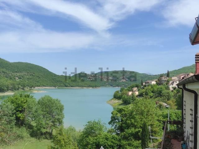 Appartamento in vendita a Colle Di Tora, Lazio