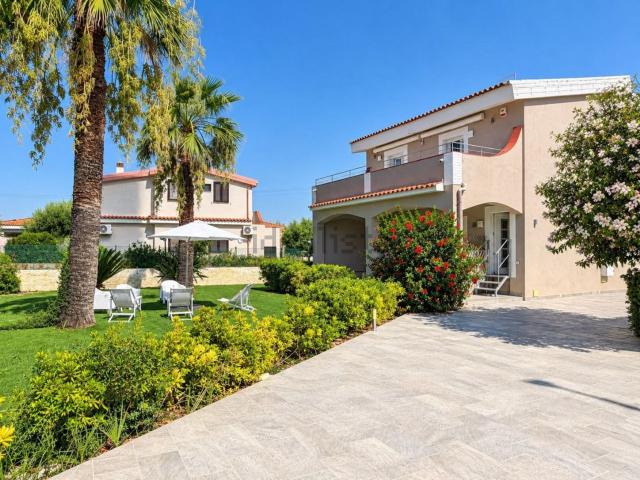 Appartamento in vendita a Ognina, Siracusa