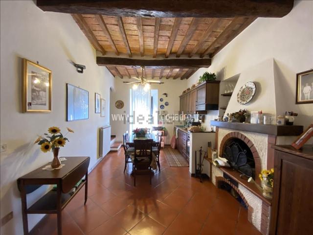 Appartamento in vendita a Sarteano, Toscana
