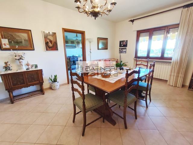 Appartamento in vendita a Massarosa, Toscana