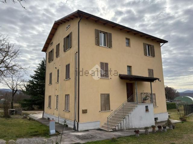 Appartamento in vendita a Gubbio, Umbria
