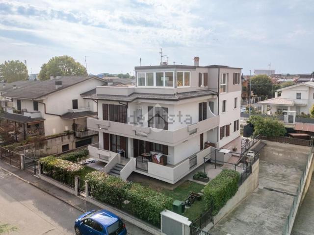 Appartamento in vendita a Brocciolo, Villafranca Di Verona