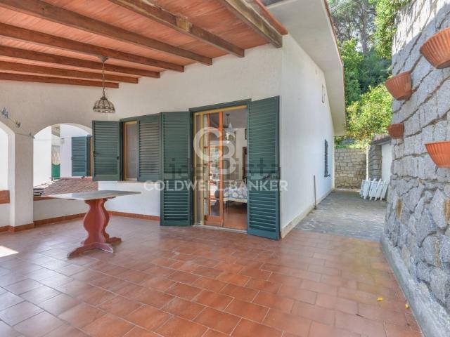 Appartamento in vendita a Campo nell'Elba, Cavoli