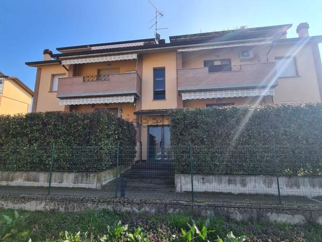 Appartamento in vendita a Lesignano De' Bagni, Reggio Emilia