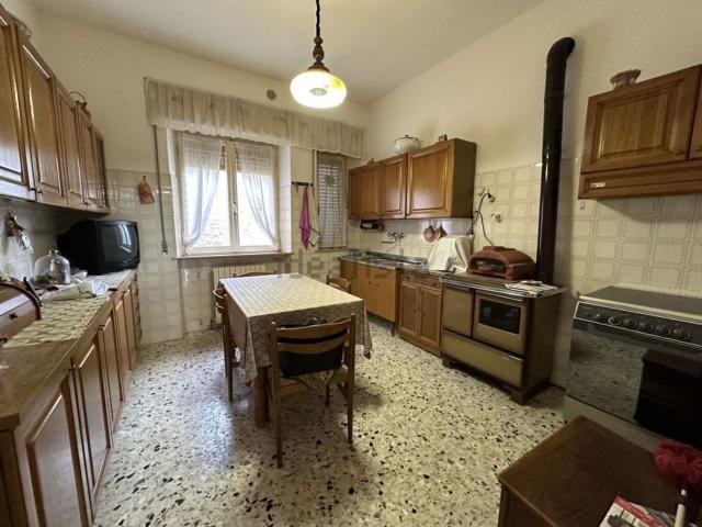 Appartamento in vendita a Poggetto, Gioiella