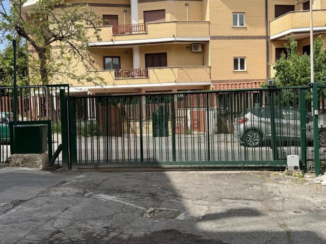 Appartamento in vendita a Municipio Roma V, Roma Capitale