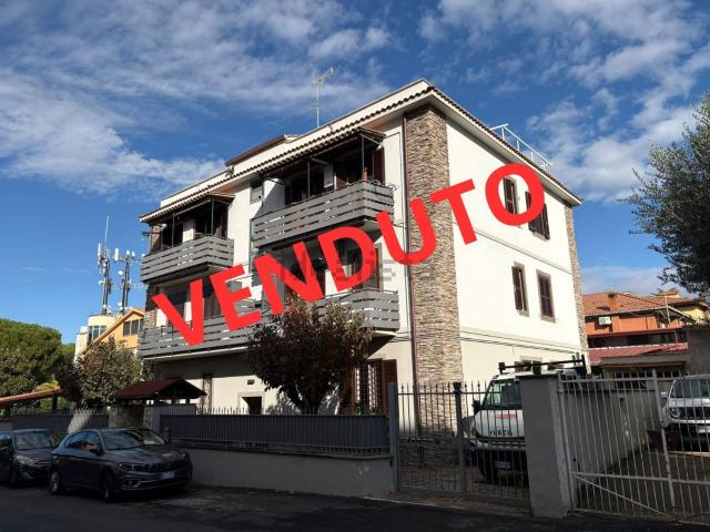 Appartamento in vendita a Municipio Roma VII, Roma Capitale