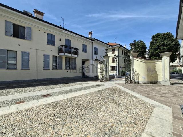 Appartamento in vendita a Sedriano, Lombardia