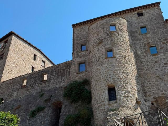 Appartamento in vendita a Bassano In Teverina, Lazio