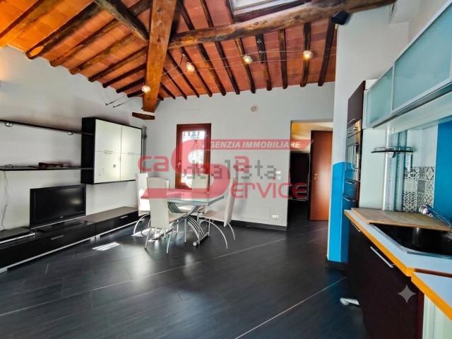 Appartamento in vendita a Uzzano, Uzzano E Castello