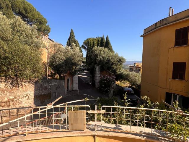 Appartamento in vendita a Paterno, Roma Capitale