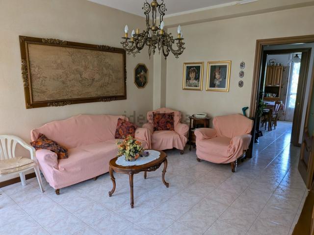 Appartamento in vendita a Brugugliarda, Rescaldina