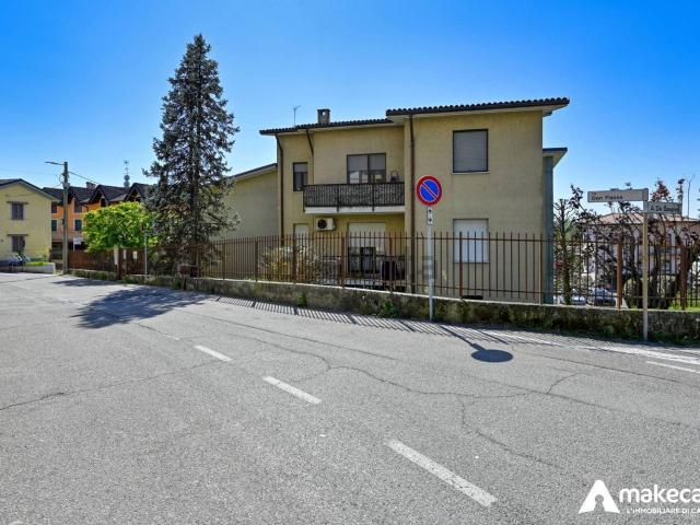 Appartamento in vendita a San Zenone Al Lambro, Lombardia