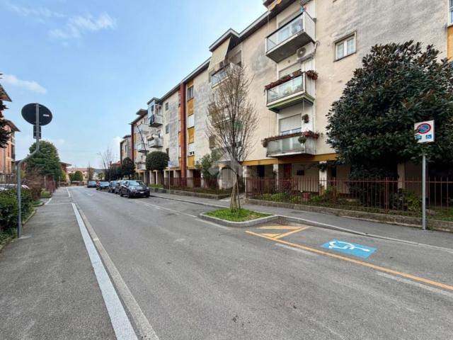 Appartamento in vendita a Contrada Torre, Calusco d'Adda
