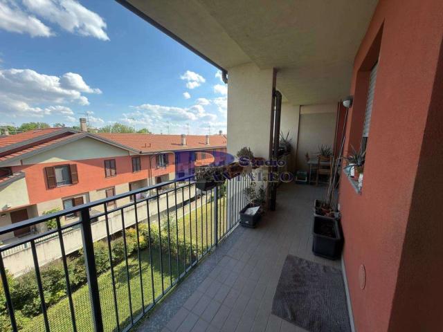 Appartamento in vendita a Castelletto, Abbiategrasso