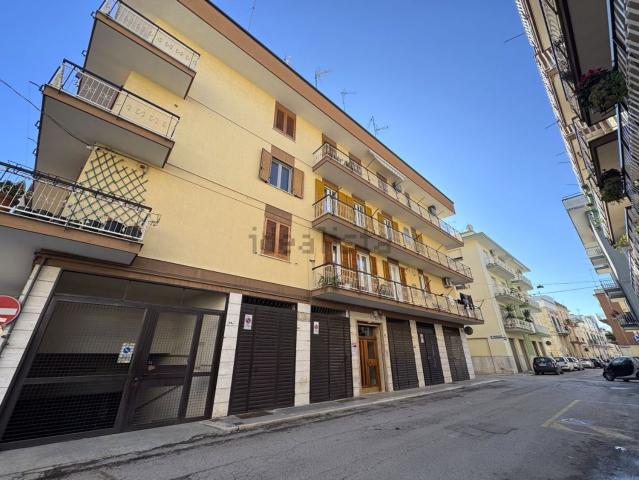 Appartamento in vendita a Puglia, Bari