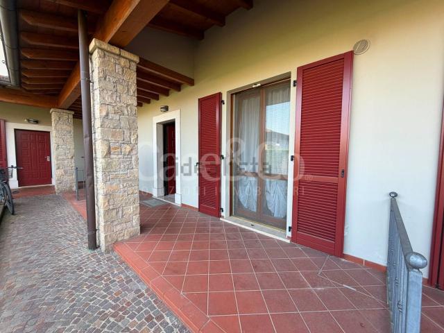 Appartamento in vendita a Travagliato, Lombardia
