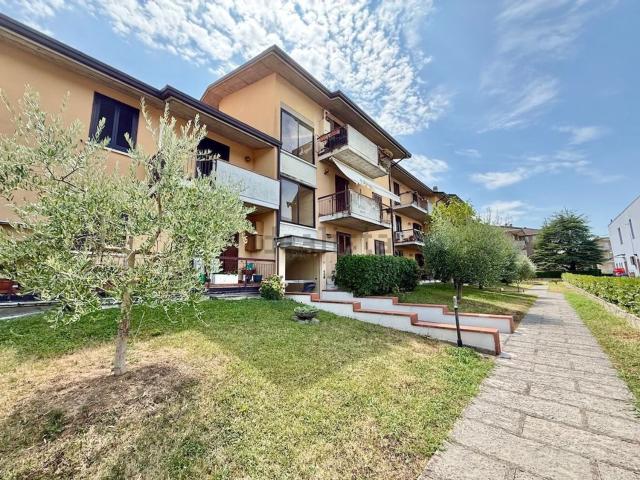 Appartamento in vendita a Rivoltella del Garda, Desenzano Del Garda