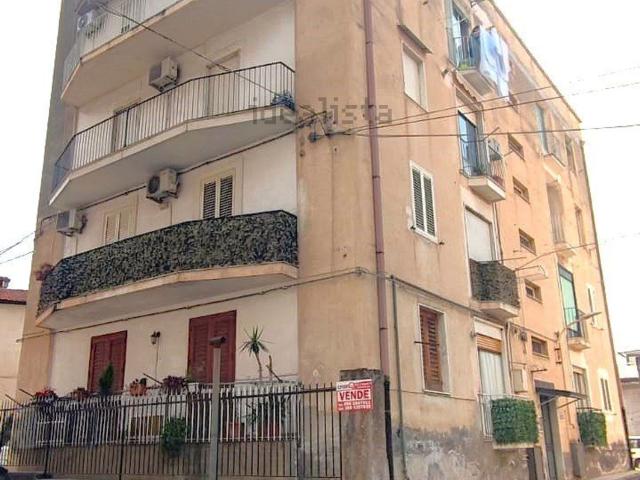 Appartamento in vendita a Paternò, Sicilia