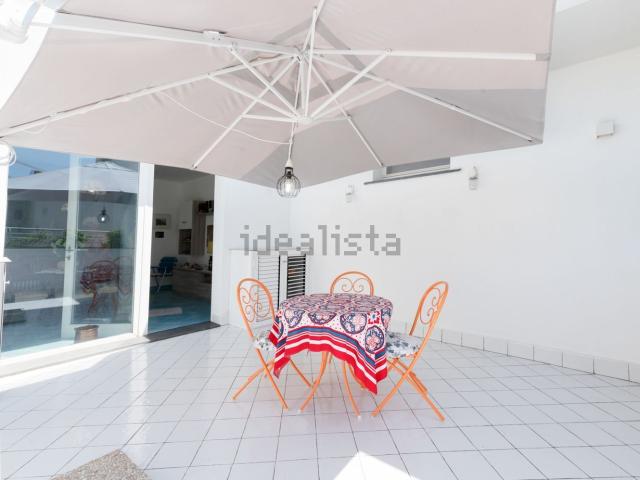 Appartamento in vendita a Corricella, Procida