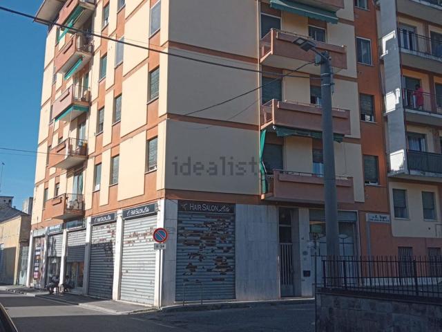 Appartamento in vendita a Broni, Lombardia
