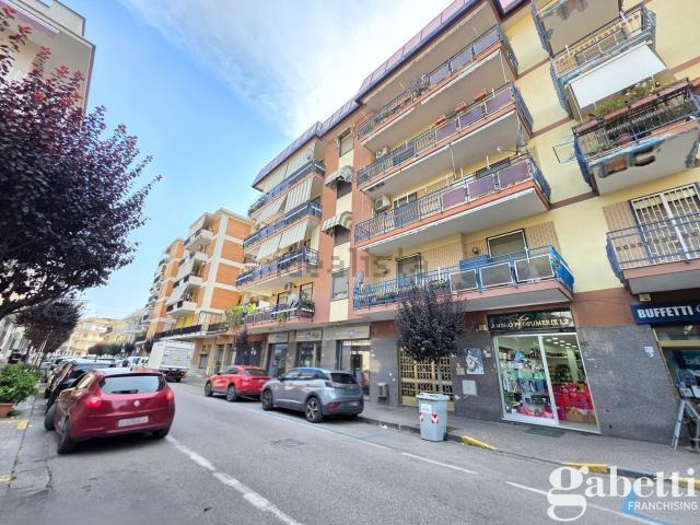 Appartamento in vendita a Pomigliano D'arco, Campania