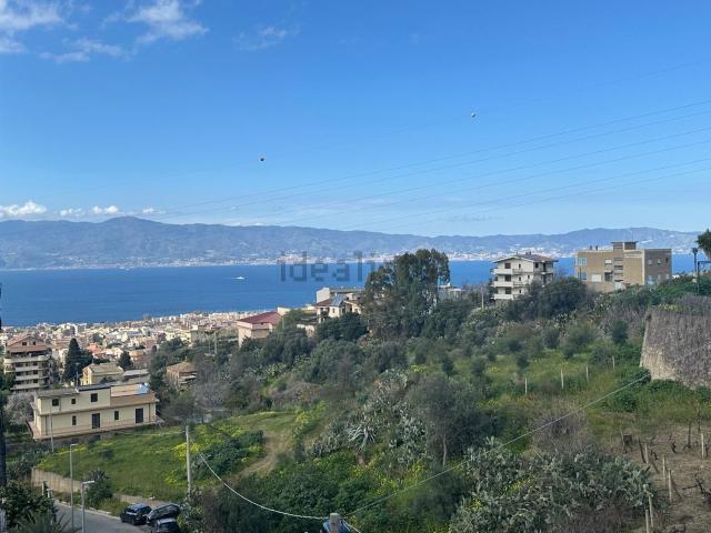 Appartamento in vendita a Calabria, Reggio Calabria