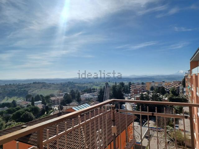 Appartamento in vendita a Santa Croce, Marche