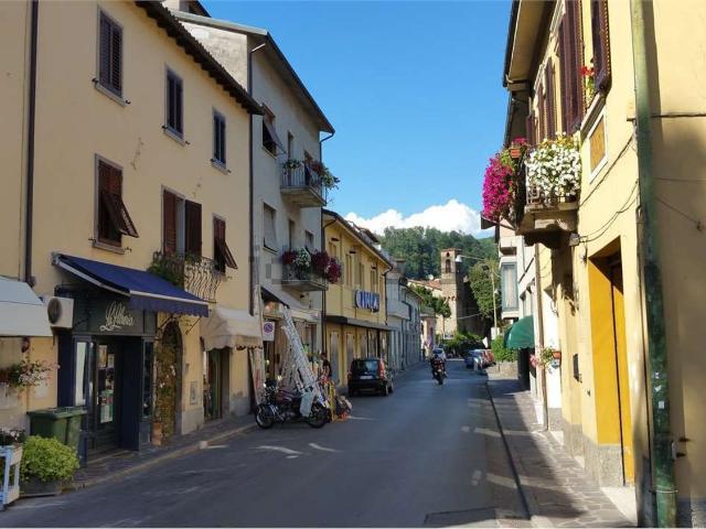 Appartamento in vendita a Unione Comuni Garfagnana, Castelnuovo Di Garfagnana