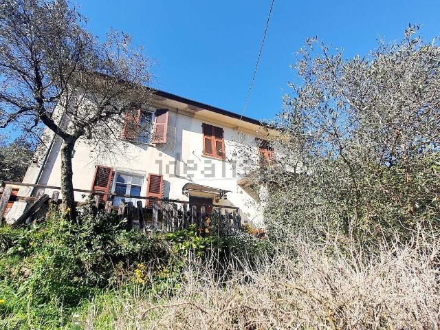 Appartamento in vendita a L'Annunziata, Luni