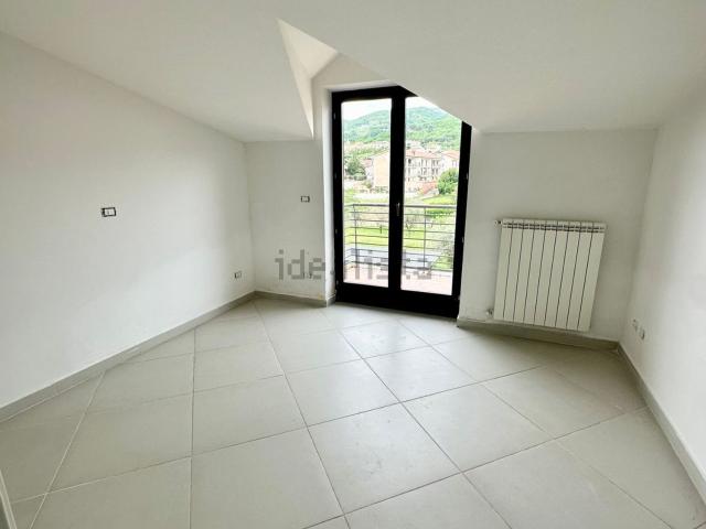 Attico in vendita a Alvignano, Campania
