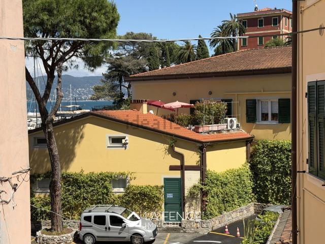 Appartamento in vendita a Fezzano, Portovenere
